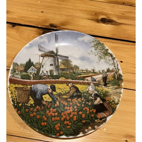 Royal Schwabap, Ter Steege BV, 1984 Vintage Dutch Hand Decorated Plate - Picture 1 of 5